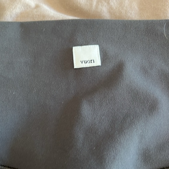 VUORI leggings - Picture 4 of 5